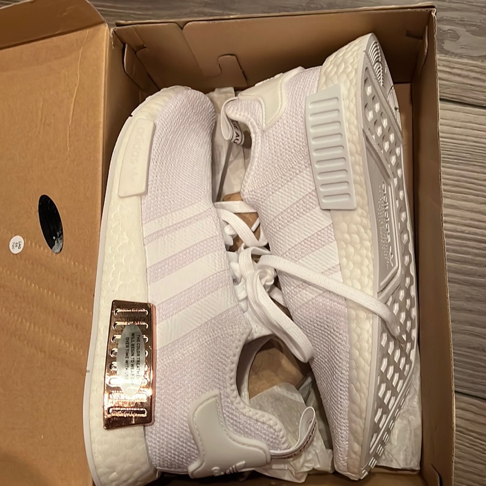 Brand new, bought for dance team.  Gold bar on outside of shoe.